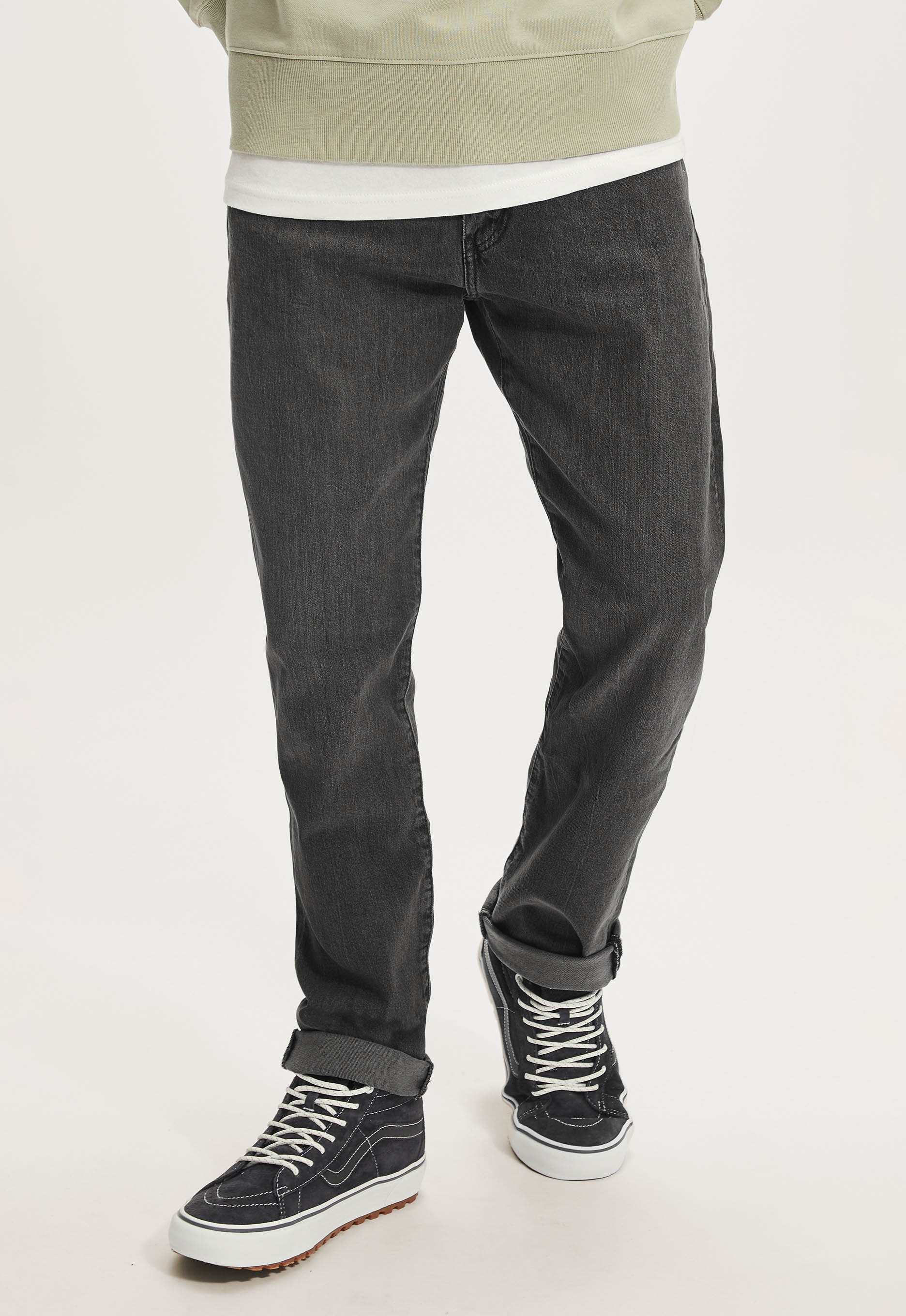 Levi's 502 Tapered Jeans