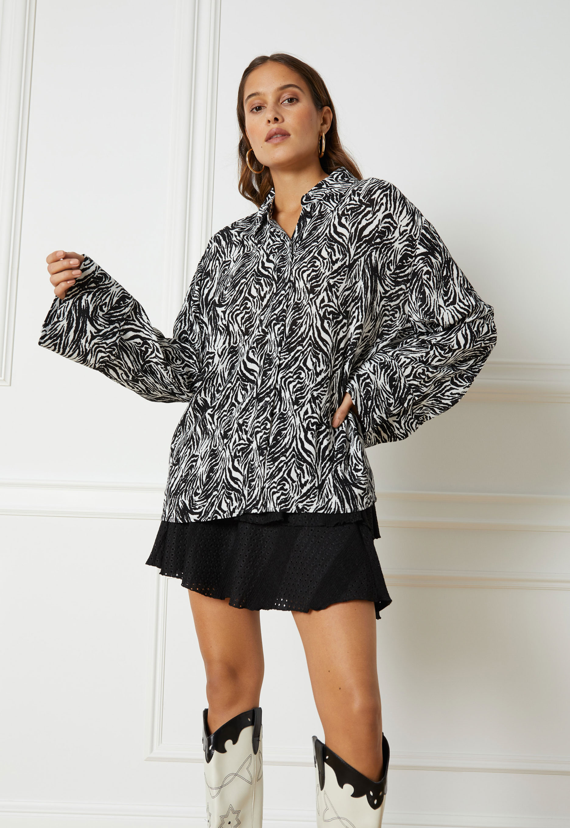 Refined Department R2207.9354 Rimma Refined Department R2207.9354 Rimma