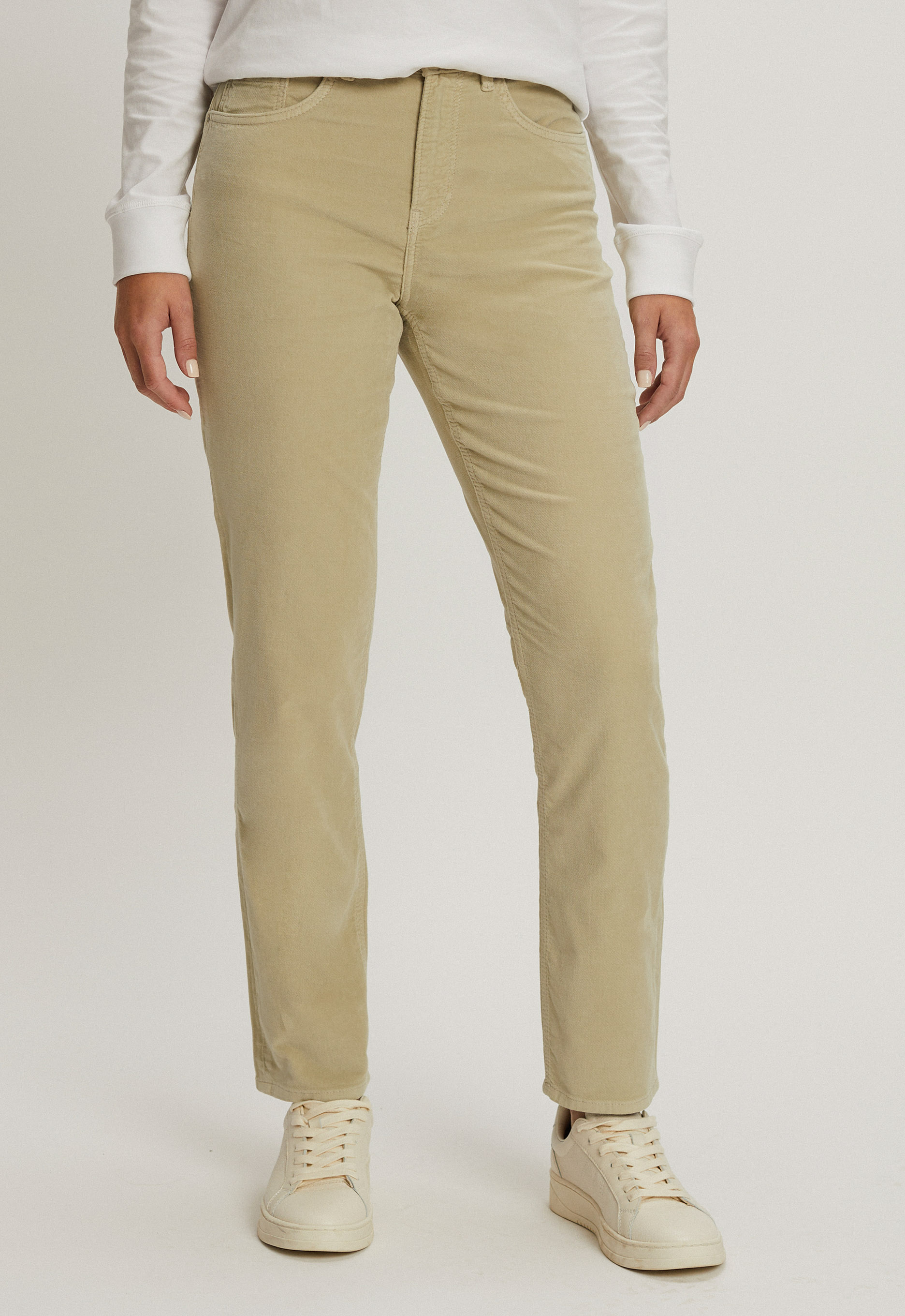 Silvercreek Cinna Slim Tapered Jeans